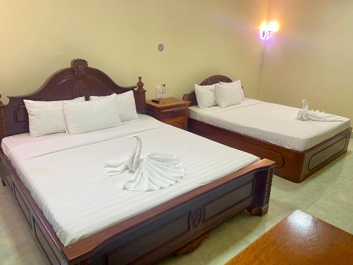 Savet Guesthouse Stoeng Treng Ngoại thất bức ảnh